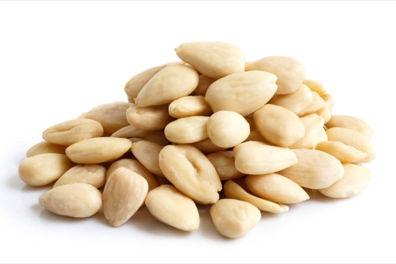 Amandes Emondées en Vrac au Kg