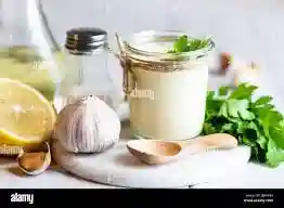 Garlic Aïoli pot